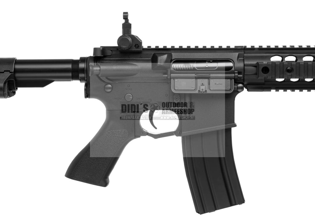 CM612 M4
